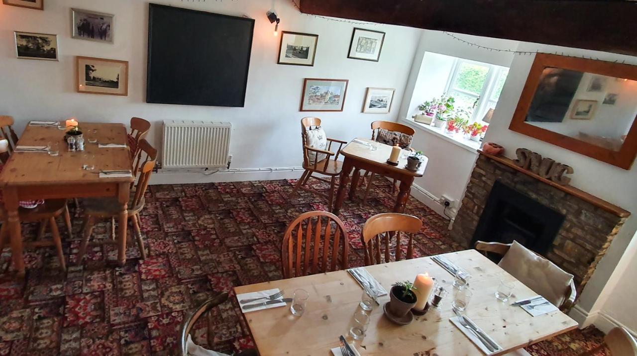 Ring O Bells Hinton Blewett Hotel Litton  Екстериор снимка